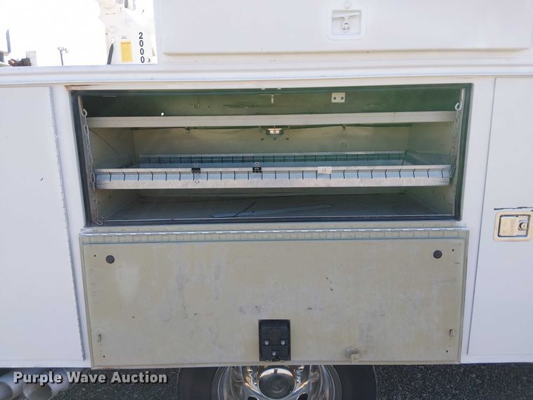 image for item NU9766 2012 Ford F450 Super Duty XL utility / service truck