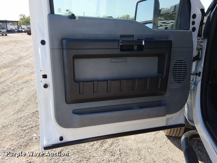 image for item NU9766 2012 Ford F450 Super Duty XL utility / service truck