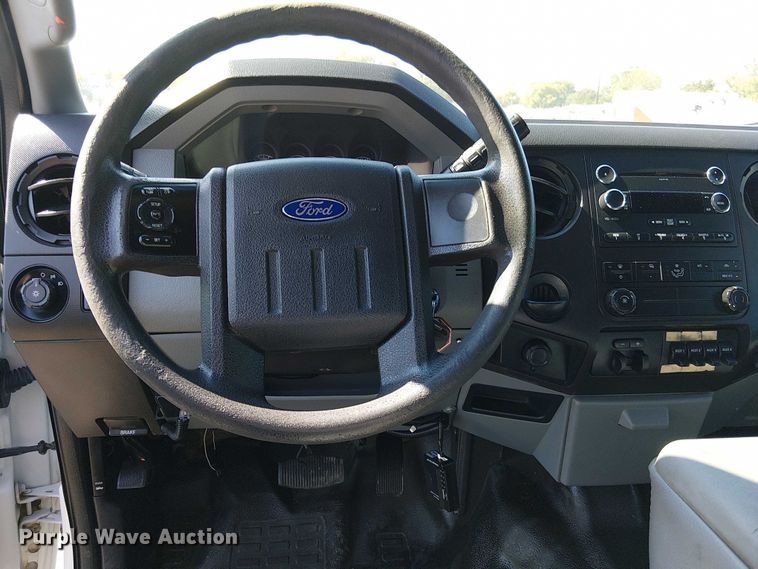 image for item NU9766 2012 Ford F450 Super Duty XL utility / service truck