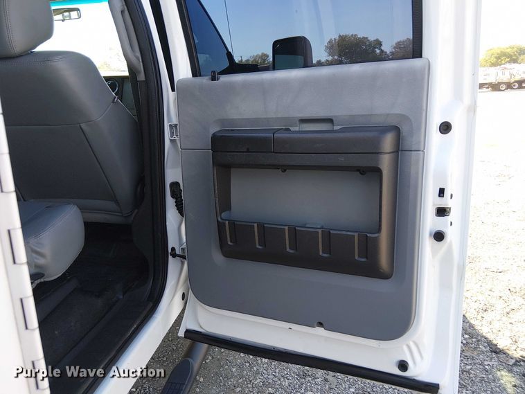 image for item NU9766 2012 Ford F450 Super Duty XL utility / service truck