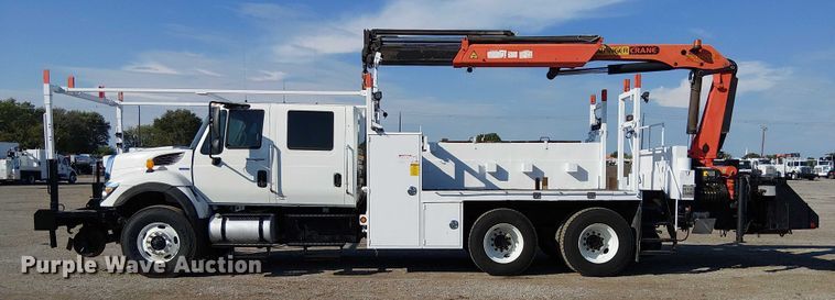 image for item NU9769 2008 International WorkStar 7500 Crew Cab crane truck