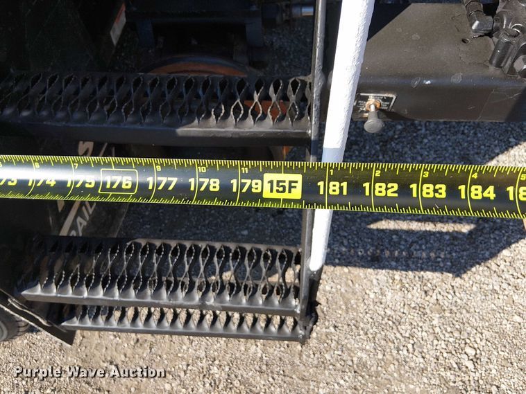 image for item NU9769 2008 International WorkStar 7500 Crew Cab crane truck