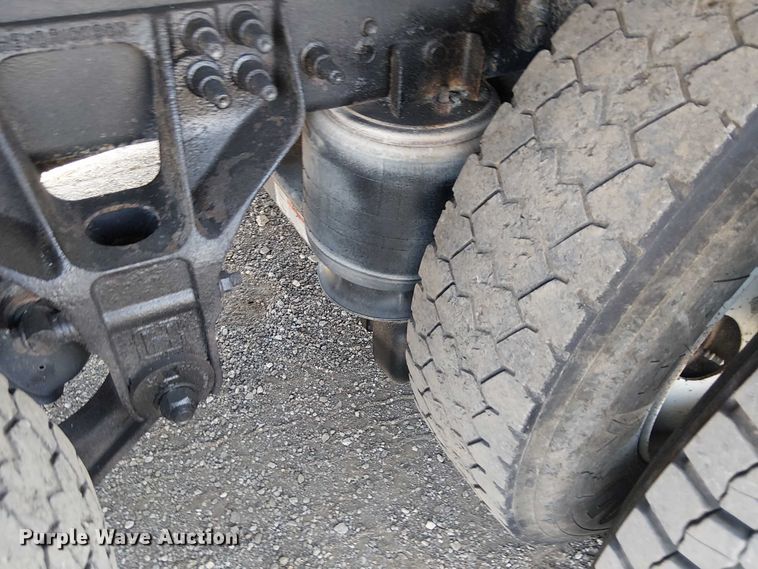 image for item NU9769 2008 International WorkStar 7500 Crew Cab crane truck