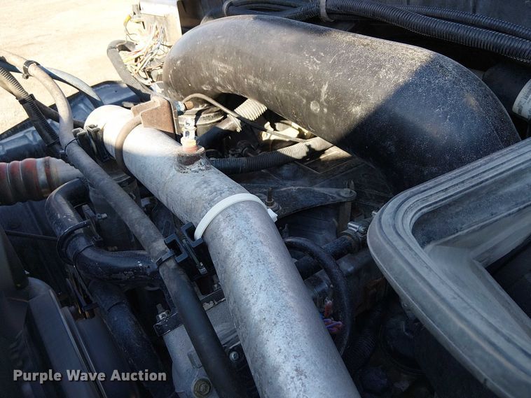 image for item NU9769 2008 International WorkStar 7500 Crew Cab crane truck