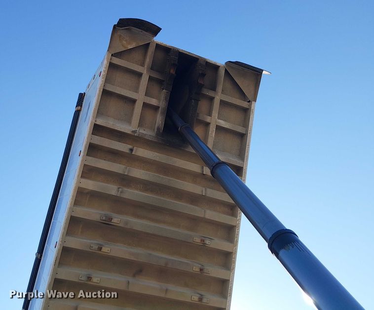 image for item NU9770 2011 Travis Body and Trailer, Inc. end dump trailer