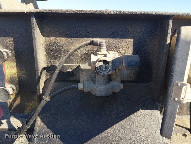 image for item NU9770 2011 Travis Body and Trailer, Inc. end dump trailer