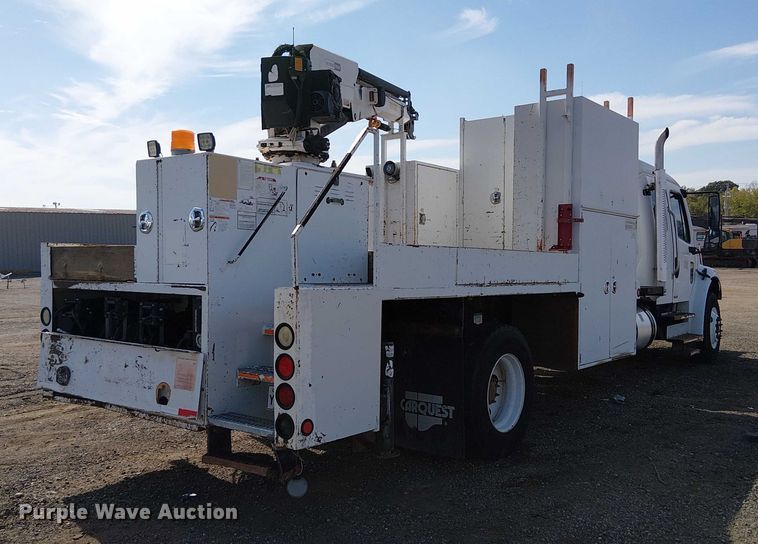 image for item NU9783 2007 Freightliner Business Class M2 Crew Cab crane truck