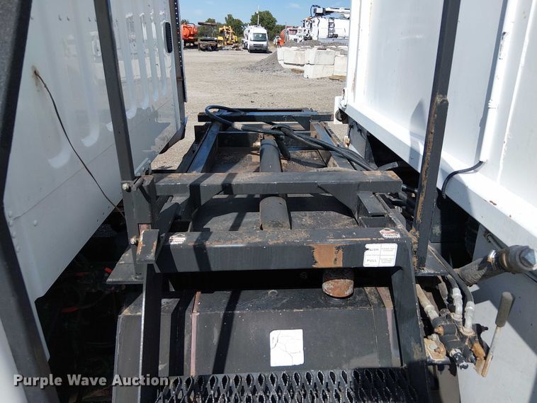 image for item NU9783 2007 Freightliner Business Class M2 Crew Cab crane truck