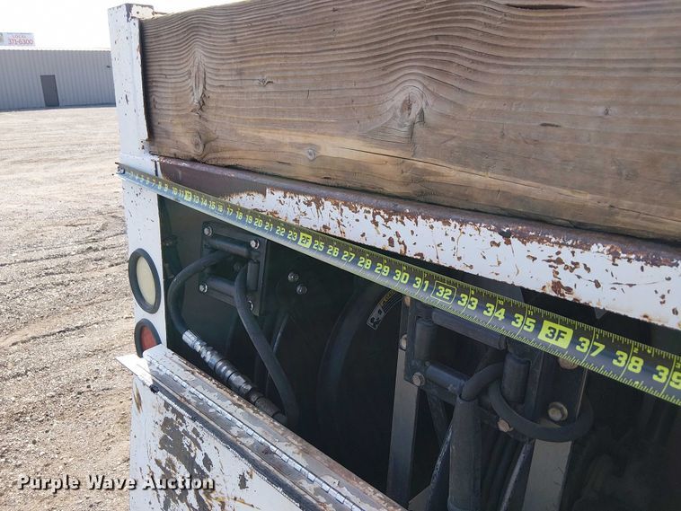 image for item NU9783 2007 Freightliner Business Class M2 Crew Cab crane truck