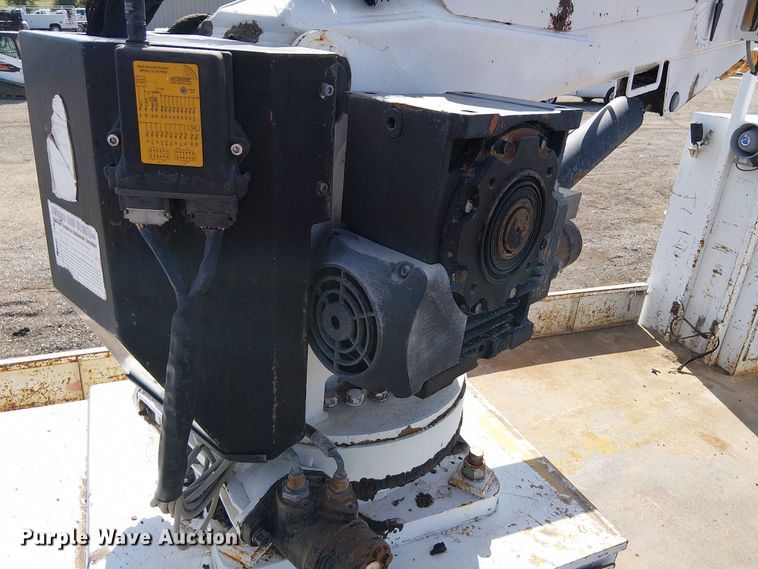 image for item NU9783 2007 Freightliner Business Class M2 Crew Cab crane truck