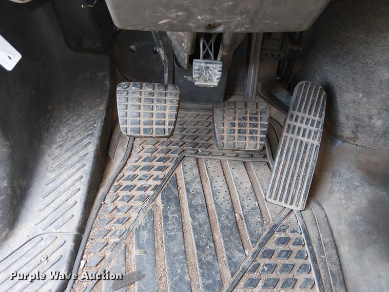 image for item NU9783 2007 Freightliner Business Class M2 Crew Cab crane truck