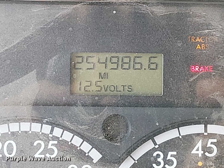 image for item NU9783 2007 Freightliner Business Class M2 Crew Cab crane truck