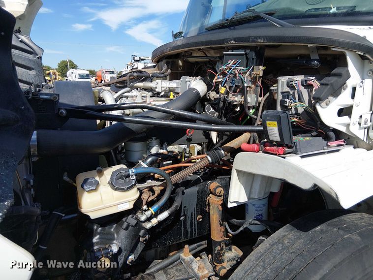 image for item NU9783 2007 Freightliner Business Class M2 Crew Cab crane truck