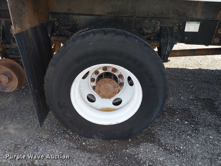 image for item NU9783 2007 Freightliner Business Class M2 Crew Cab crane truck