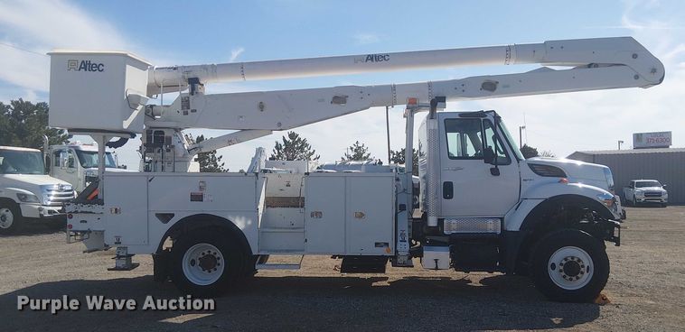 CAMIóN CON CANASTILLA 2011 INTERNATIONAL ALTEC