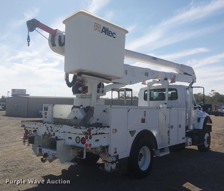 CAMIóN CON CANASTILLA 2011 INTERNATIONAL ALTEC