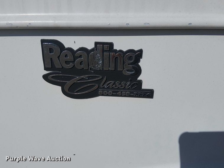 image for item NU9785 2006 Ford F250 Super Duty XLT utility bed pickup truck