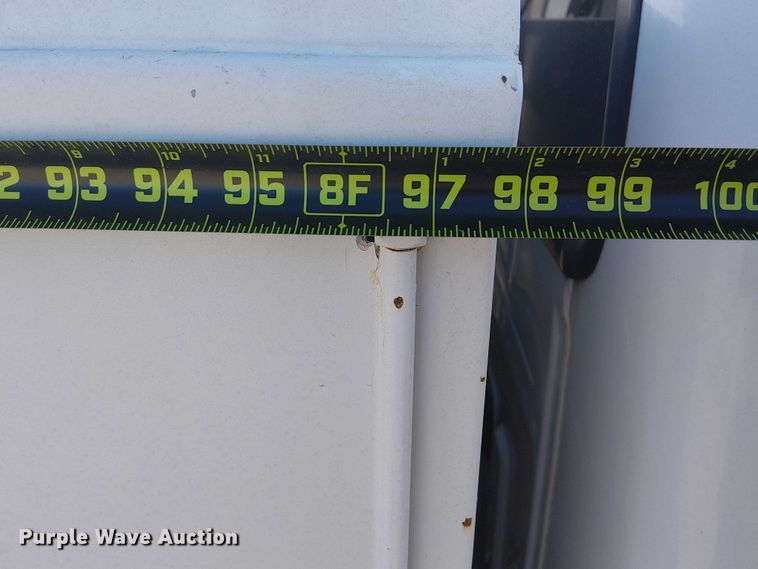 image for item NU9785 2006 Ford F250 Super Duty XLT utility bed pickup truck