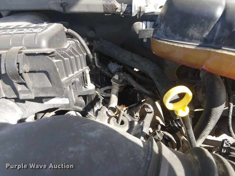 image for item NU9785 2006 Ford F250 Super Duty XLT utility bed pickup truck