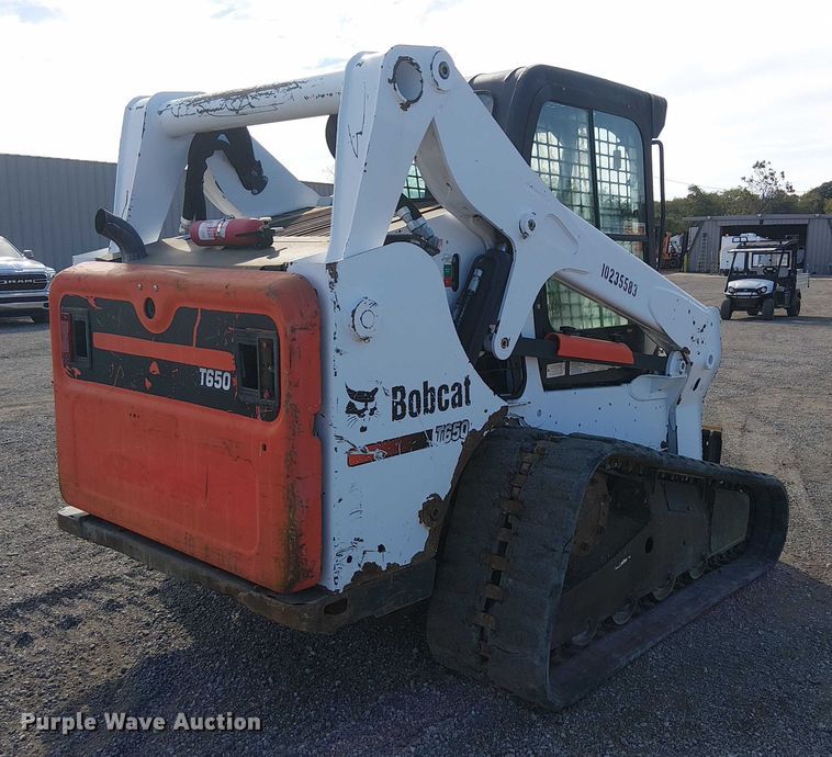 MINI CARGADOR SOBRE ORUGAS 2014 BOBCAT T650