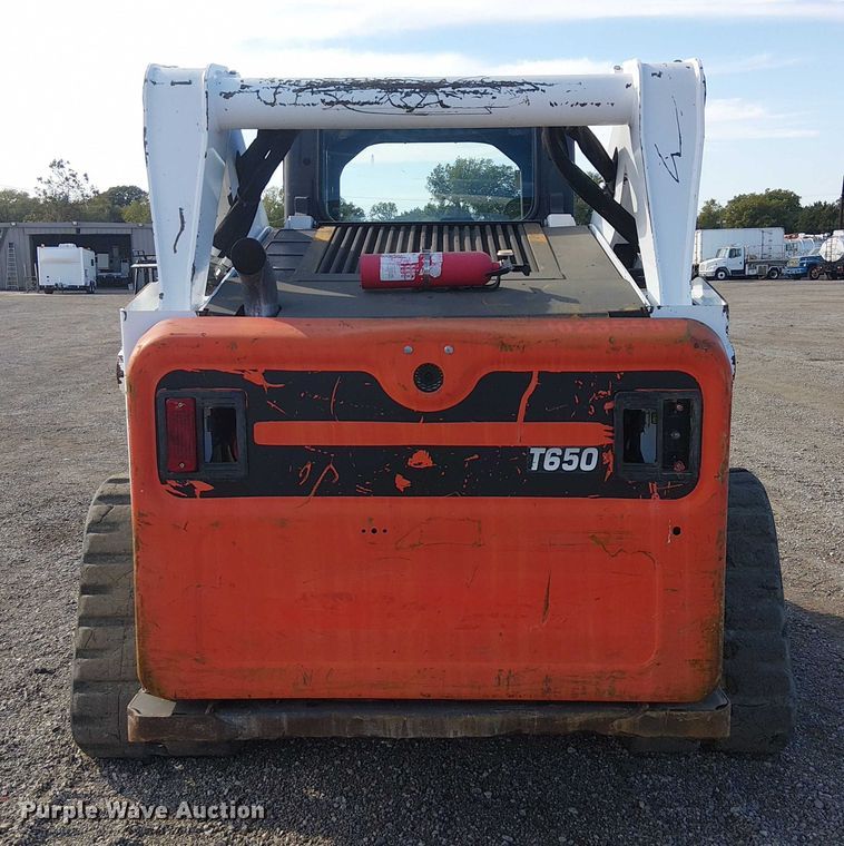 image for item NU9786 2014 Bobcat T650 tracked skid steer loader
