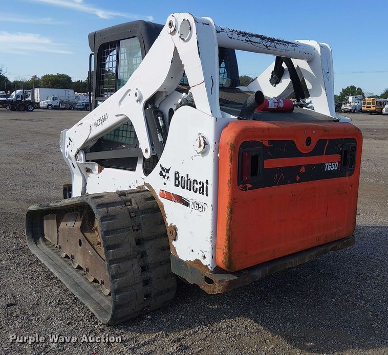 image for item NU9786 2014 Bobcat T650 tracked skid steer loader