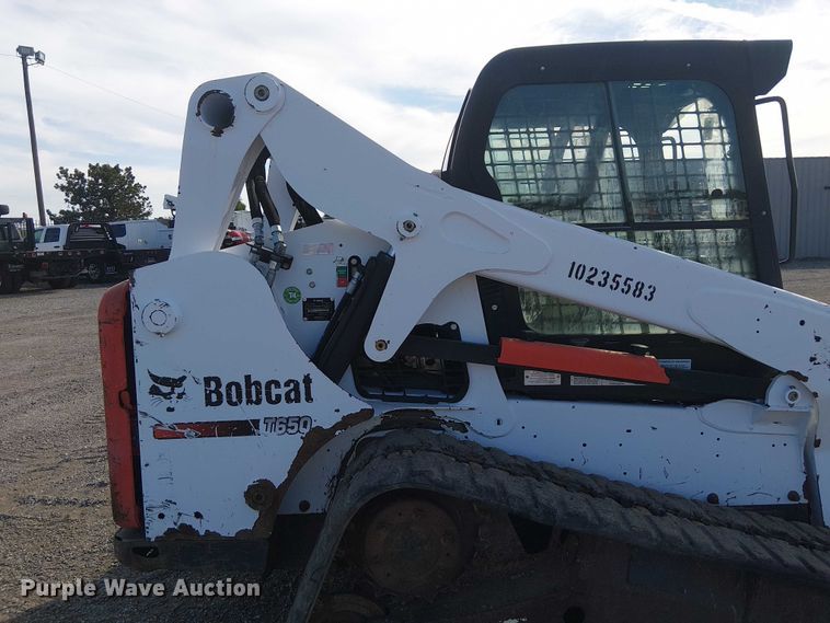 image for item NU9786 2014 Bobcat T650 tracked skid steer loader