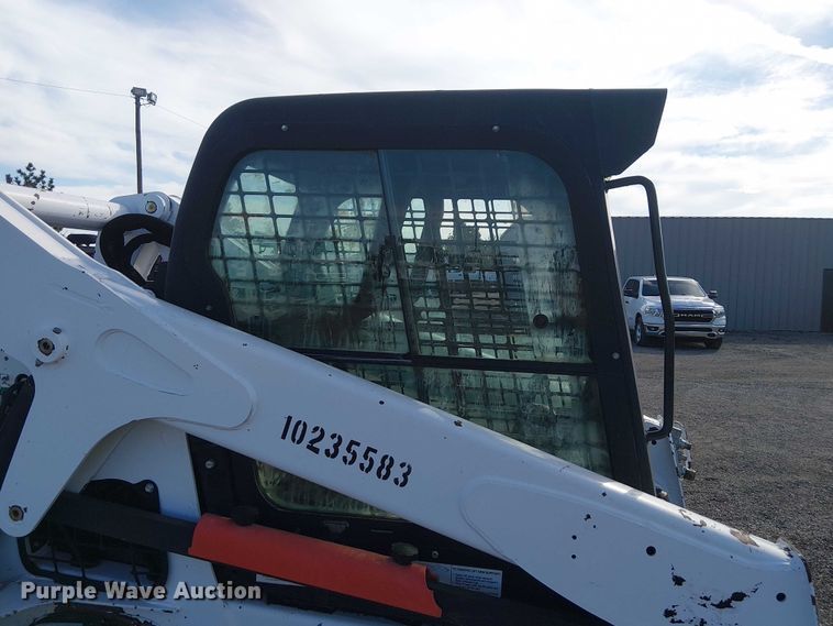 image for item NU9786 2014 Bobcat T650 tracked skid steer loader