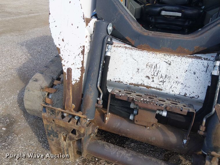 image for item NU9786 2014 Bobcat T650 tracked skid steer loader