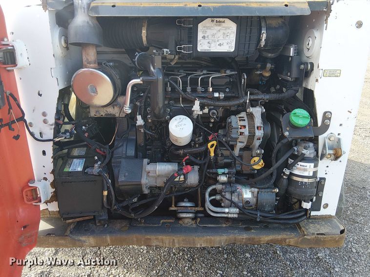 image for item NU9786 2014 Bobcat T650 tracked skid steer loader