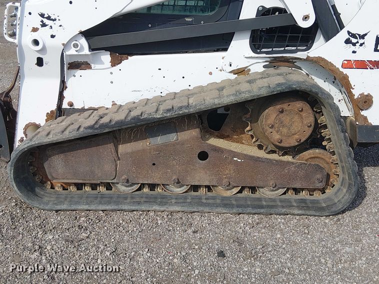 image for item NU9786 2014 Bobcat T650 tracked skid steer loader