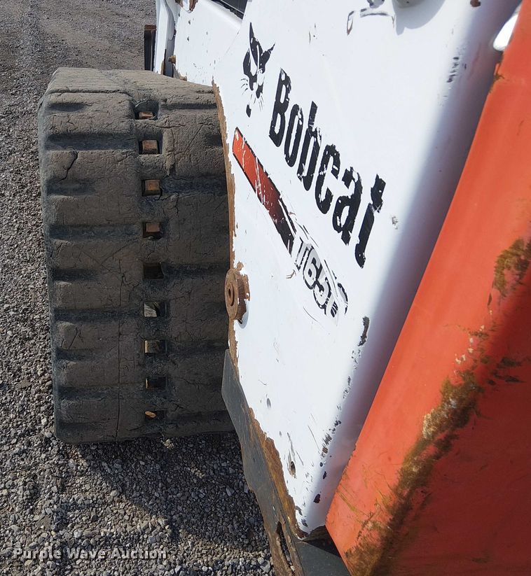 image for item NU9786 2014 Bobcat T650 tracked skid steer loader