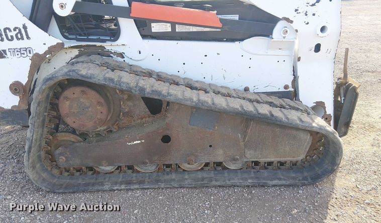 image for item NU9786 2014 Bobcat T650 tracked skid steer loader