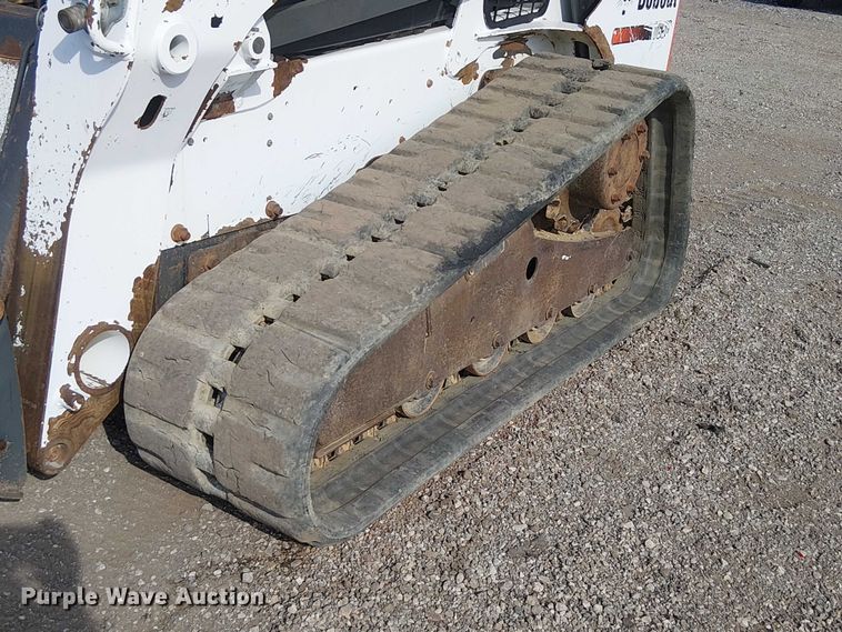 image for item NU9786 2014 Bobcat T650 tracked skid steer loader