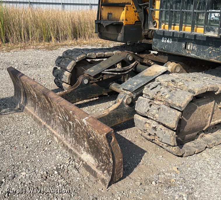 image for item YA0704 2022 Hyundai HX130A LCR excavator