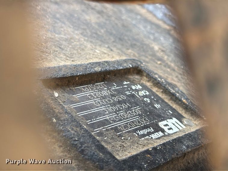 image for item YA0704 2022 Hyundai HX130A LCR excavator