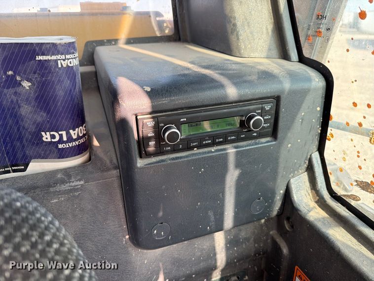 image for item YA0704 2022 Hyundai HX130A LCR excavator