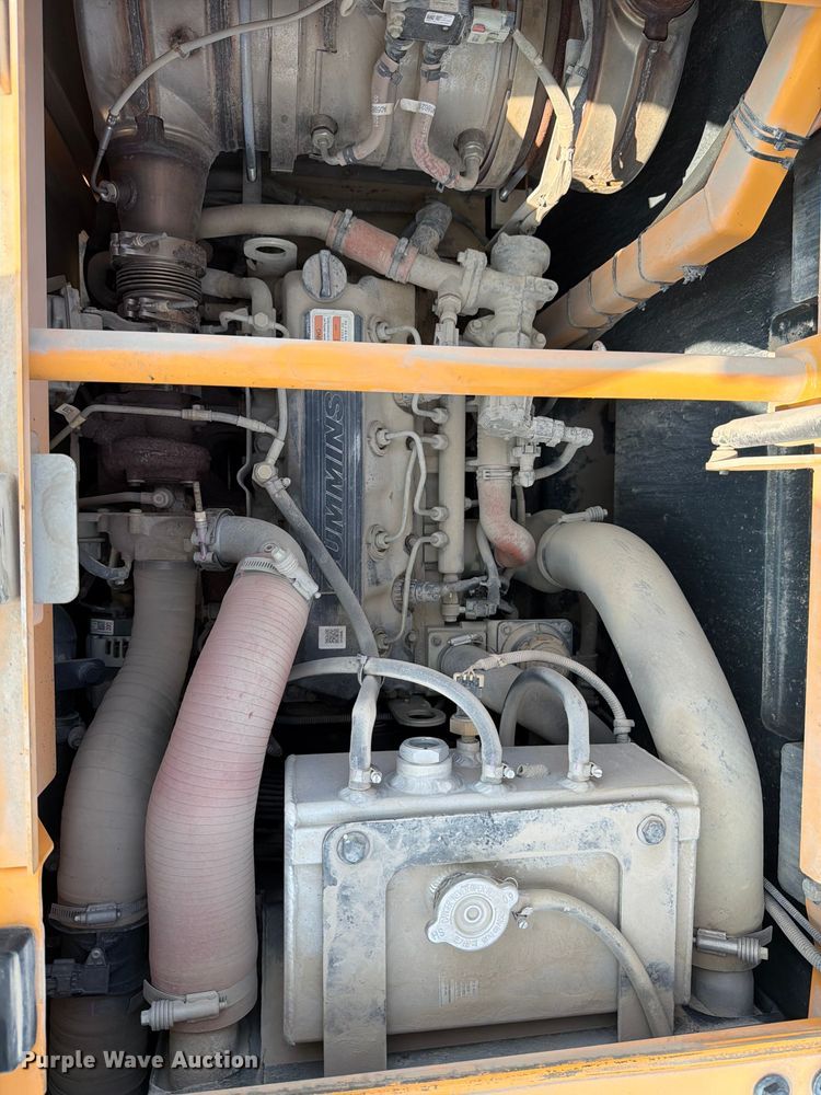 image for item YA0704 2022 Hyundai HX130A LCR excavator