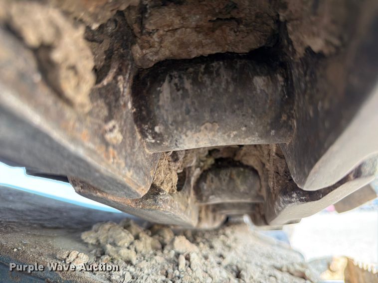 image for item YA0704 2022 Hyundai HX130A LCR excavator