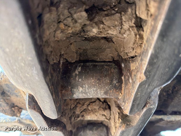 image for item YA0704 2022 Hyundai HX130A LCR excavator