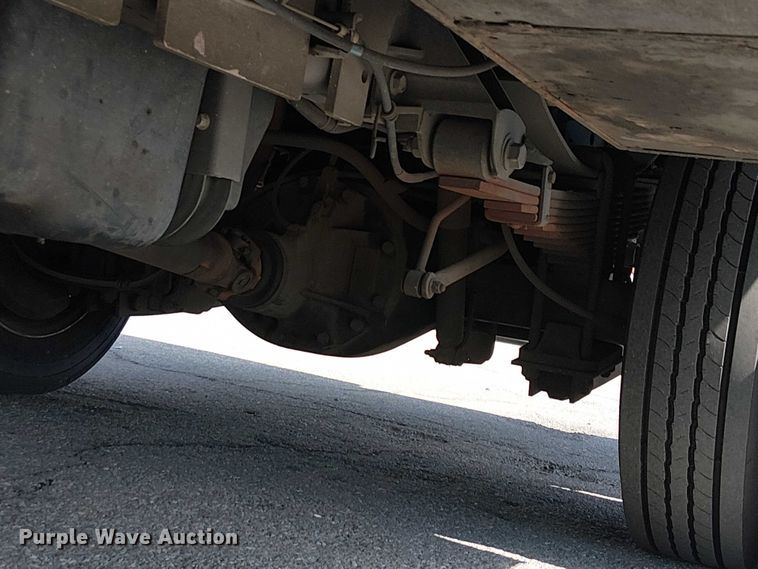 image for item YA1157 2016 Ford F550 Super Duty bucket truck