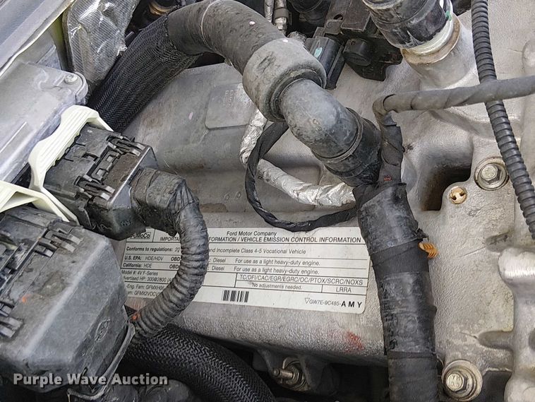 image for item YA1157 2016 Ford F550 Super Duty bucket truck