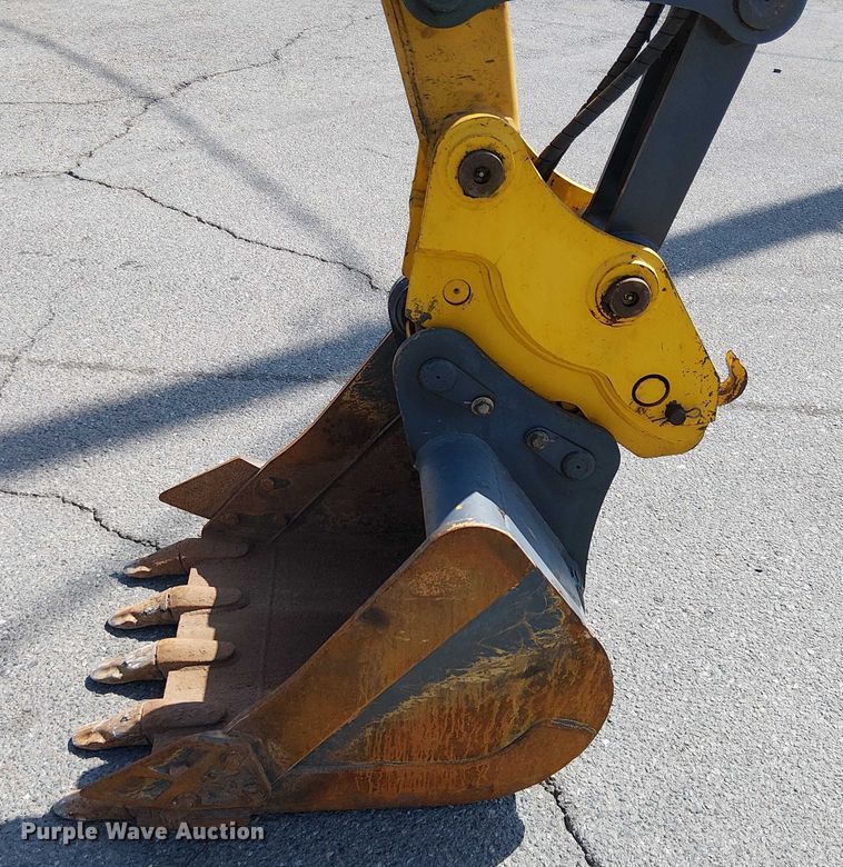 image for item YA1192 2021 XCMG XE55U mini excavator