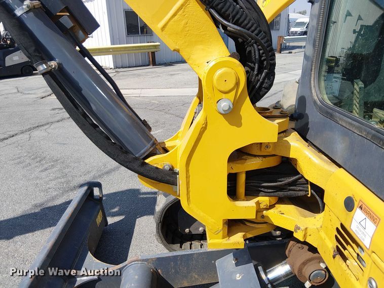 image for item YA1192 2021 XCMG XE55U mini excavator