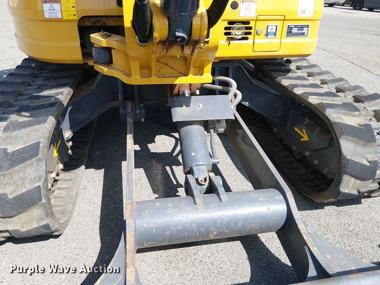 image for item YA1192 2021 XCMG XE55U mini excavator