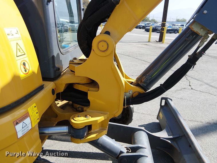 image for item YA1192 2021 XCMG XE55U mini excavator