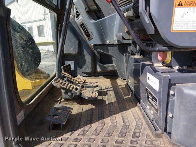 image for item YA1192 2021 XCMG XE55U mini excavator