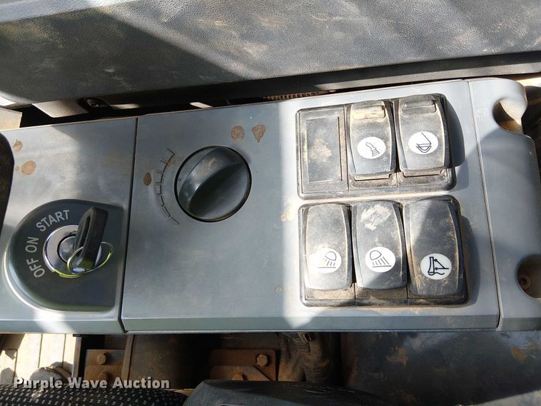 image for item YA1192 2021 XCMG XE55U mini excavator