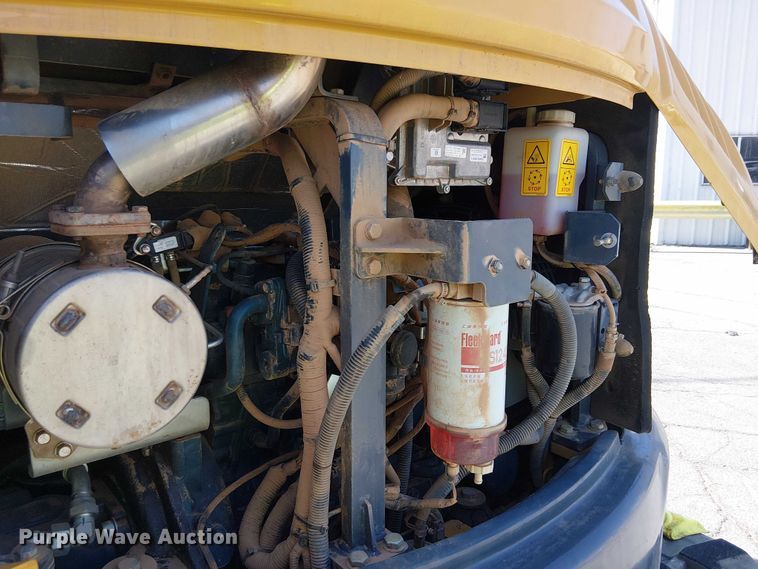 image for item YA1192 2021 XCMG XE55U mini excavator