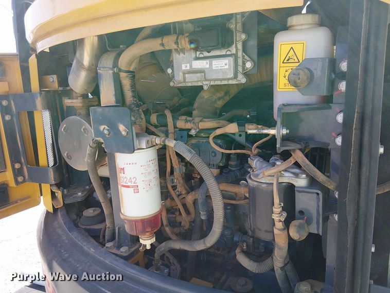 image for item YA1192 2021 XCMG XE55U mini excavator